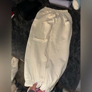 Brandy Melville Rosa Hawaii Sweatpants